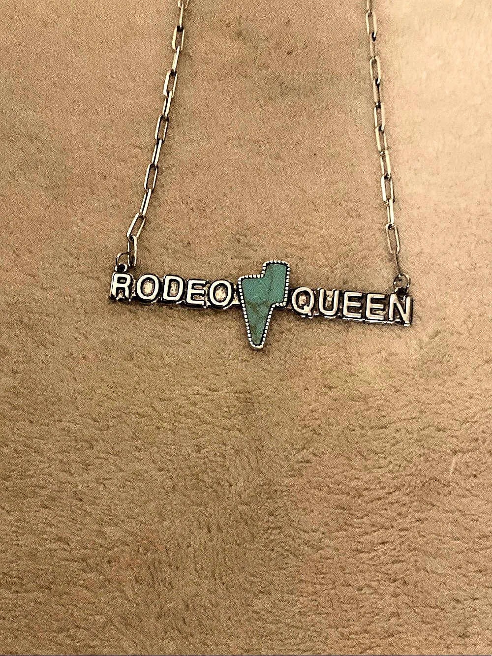 Rodeo Queen Pendant Necklace Silver & Green Like New